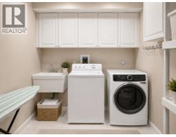 1128 Esplanade Avenue, West Vancouver, BC V7T1G3 Photo 30