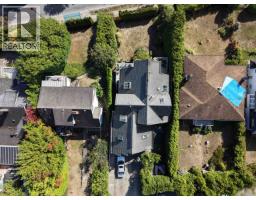 1128 Esplanade Avenue, West Vancouver, BC V7T1G3 Photo 35