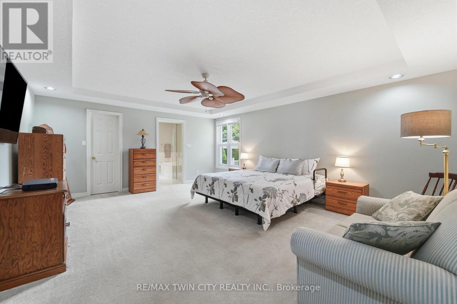 15 SHEPHARD PLACE - Image 20