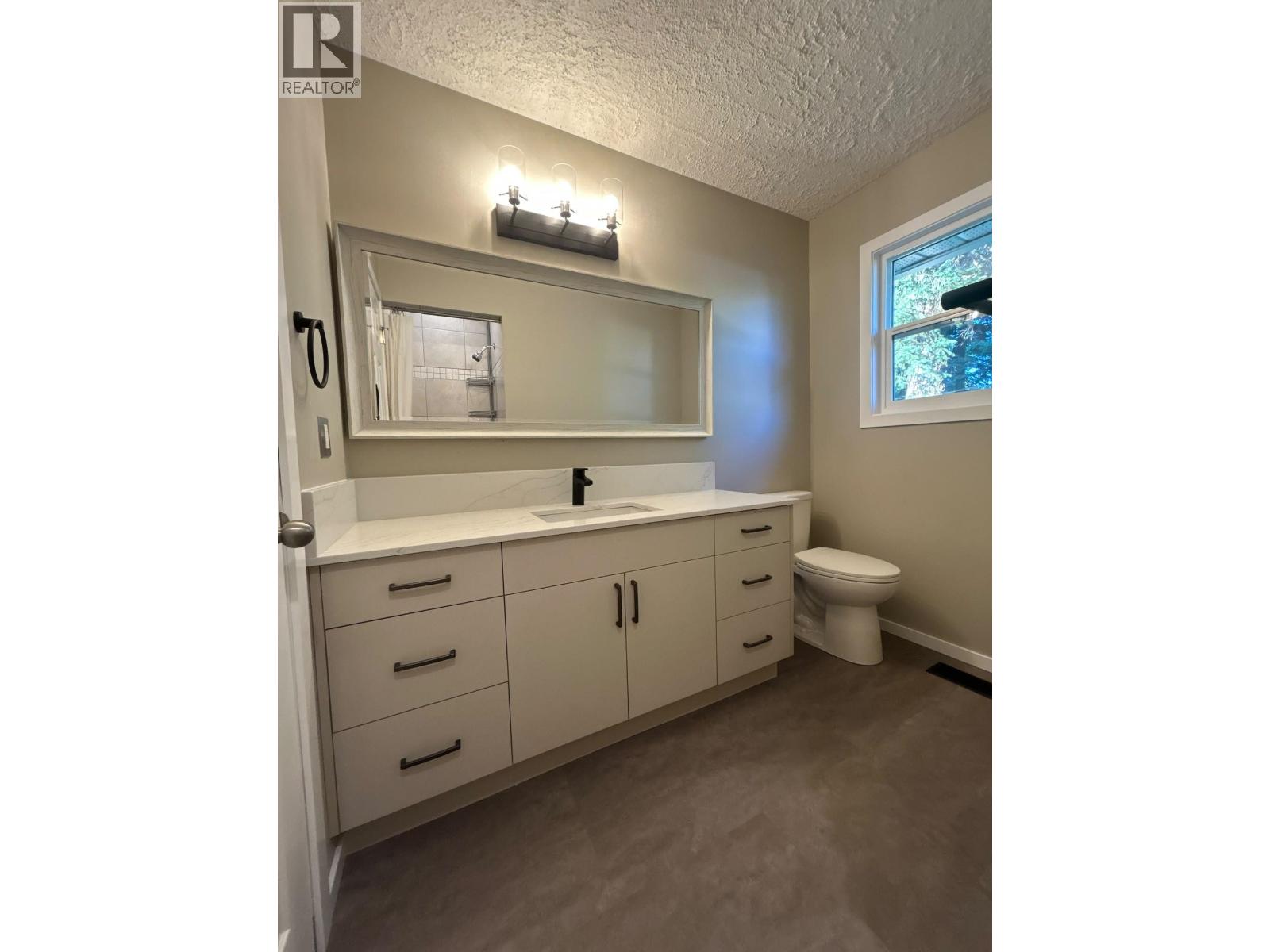 6900 ALDEEN ROAD - 8