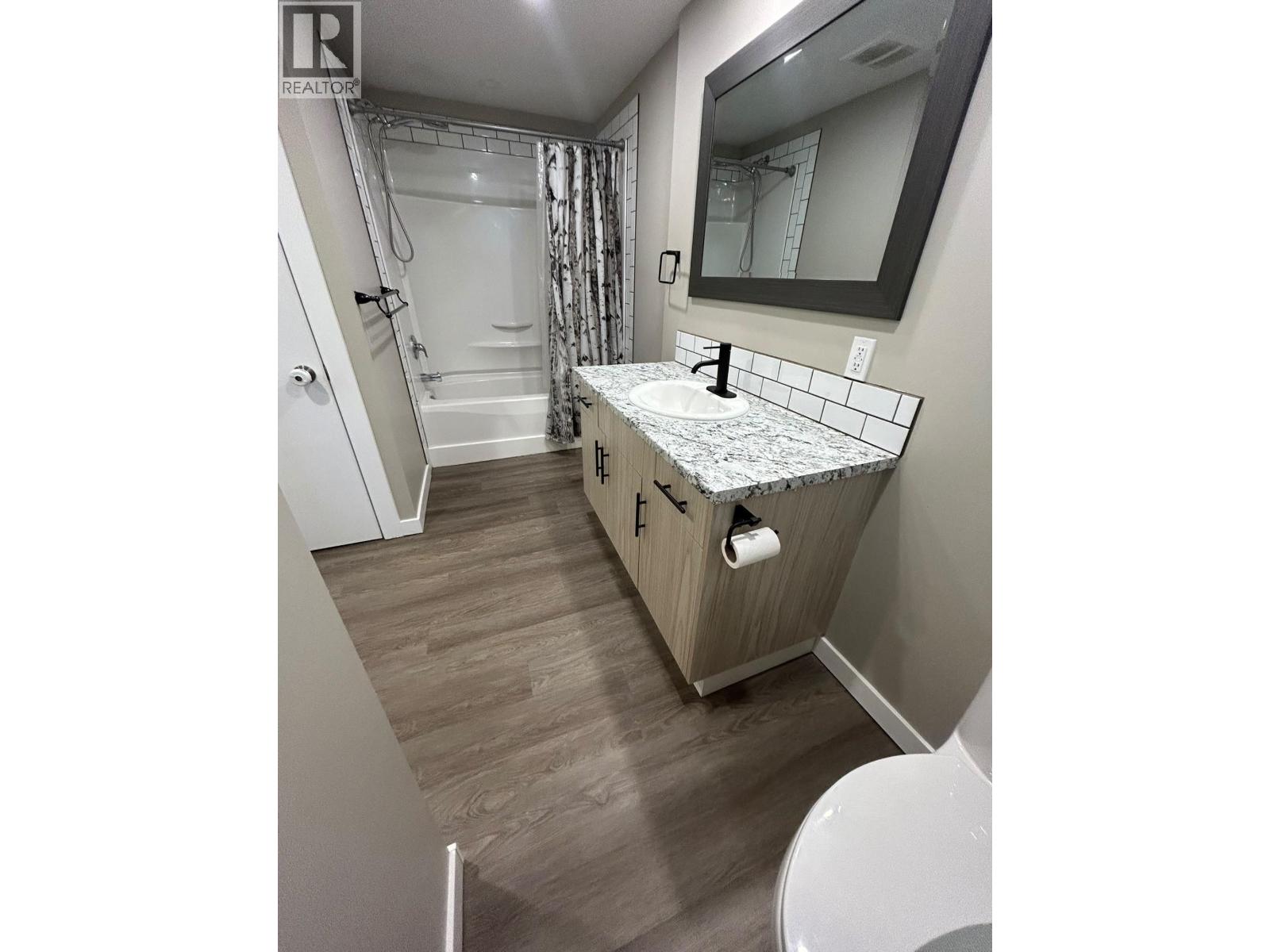 6900 ALDEEN ROAD - 25