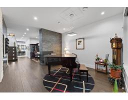 15881 Buena Vista Avenue, White Rock, BC V4B2A2 Photo 7