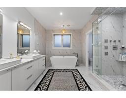 15881 Buena Vista Avenue, White Rock, BC V4B2A2 Photo 14