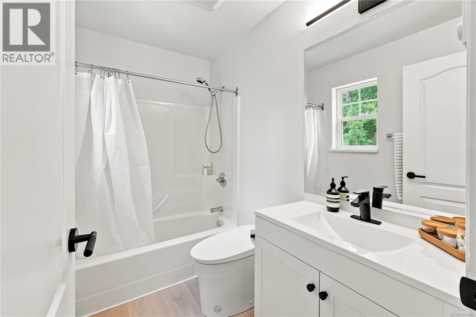 D 7806 Dalrae Pl, Sooke