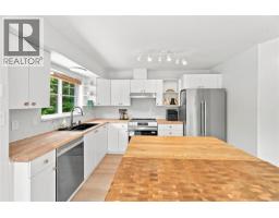 Kitchen - D 7806 Dalrae Pl, Sooke, BC V9Z0R1 Photo 10