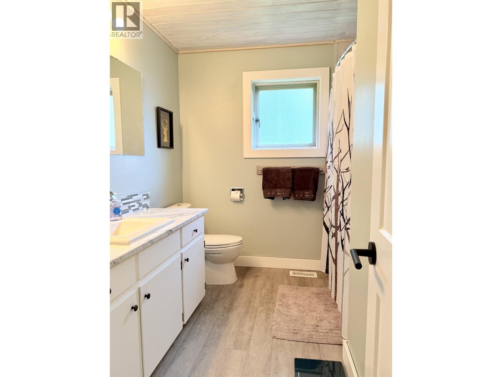 4907 LABELLE AVENUE - 13