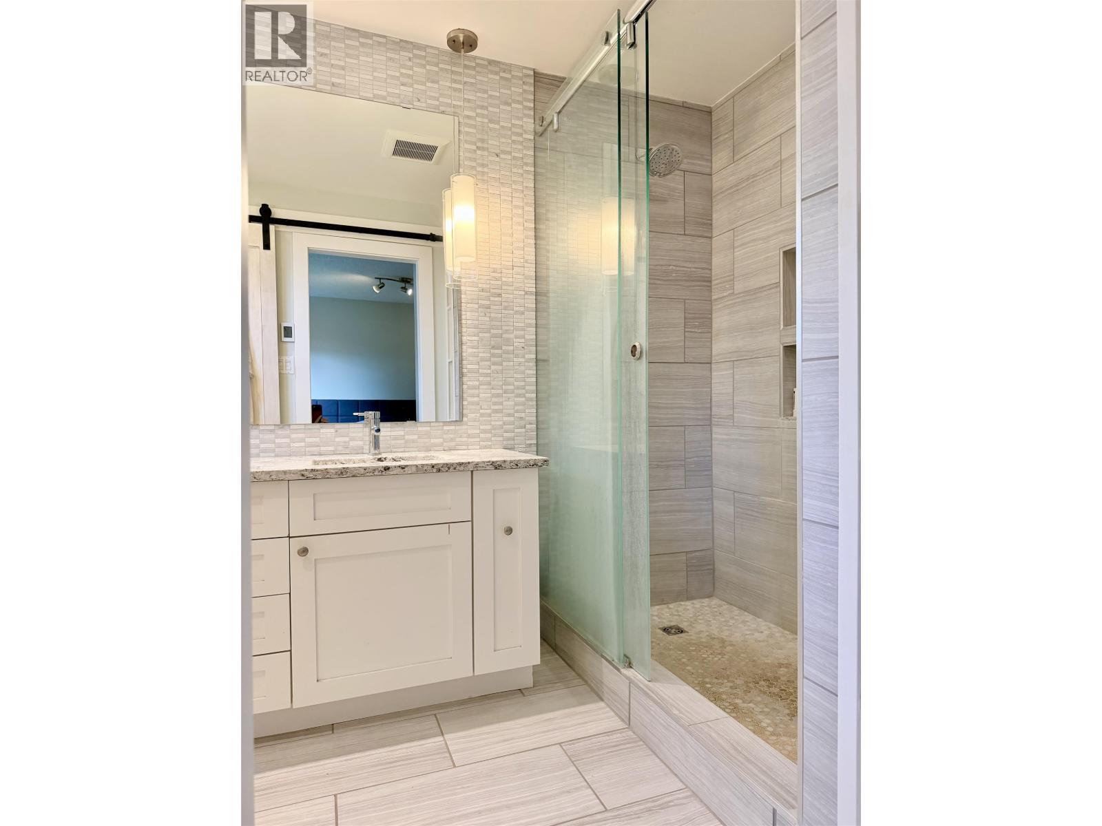4907 LABELLE AVENUE - Image 17