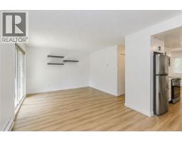 Bathroom - 13 3230 Rutledge St, Saanich, BC V8X1N7 Photo 10