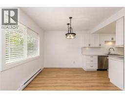 Bedroom - 13 3230 Rutledge St, Saanich, BC V8X1N7 Photo 9