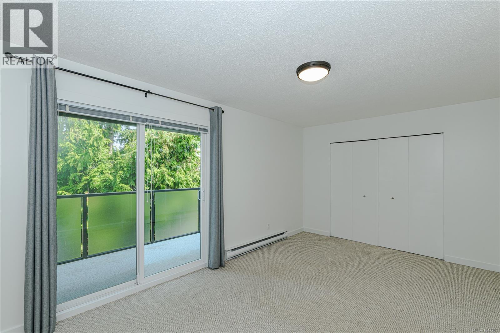 #13 3230 Rutledge St - 26