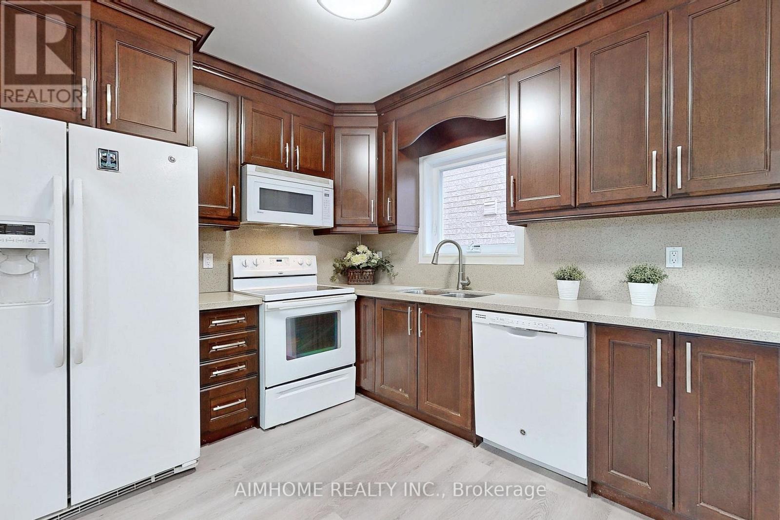 399 FLANAGAN COURT - 10