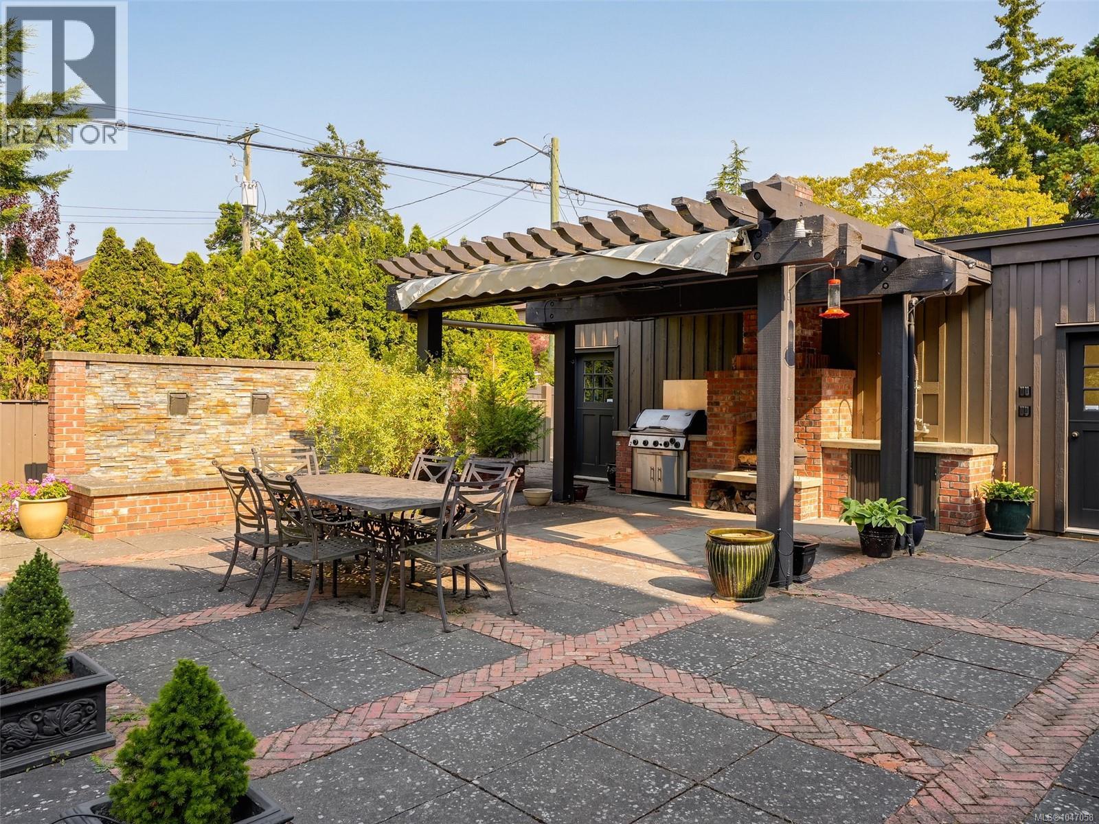 3000 Uplands Rd - 21