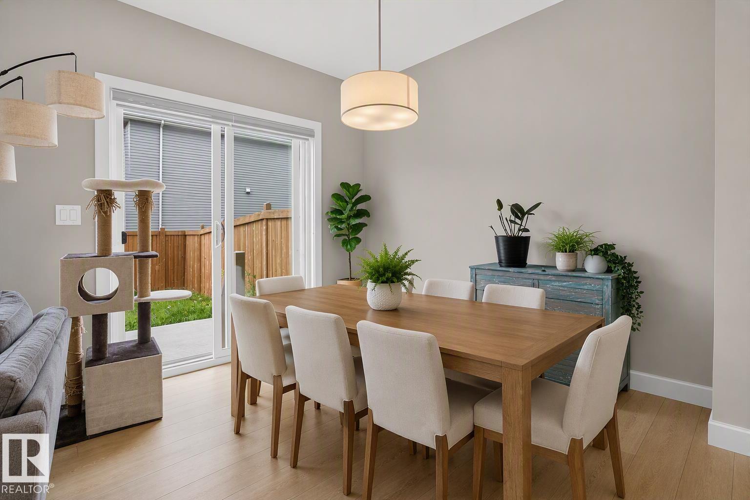 Property photograph 15 for MLS E4504430