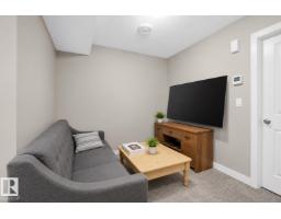 9412 Pear Cr Sw, Edmonton, AB T6X2Z4 Photo 33