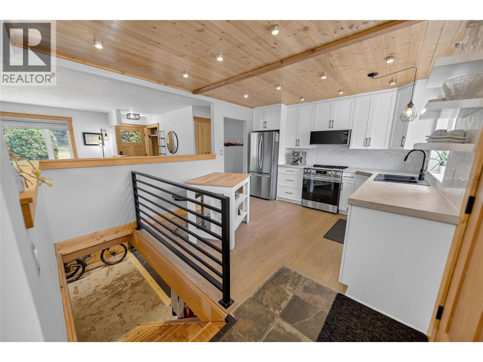 197 Ridgemont Lane - Image 32