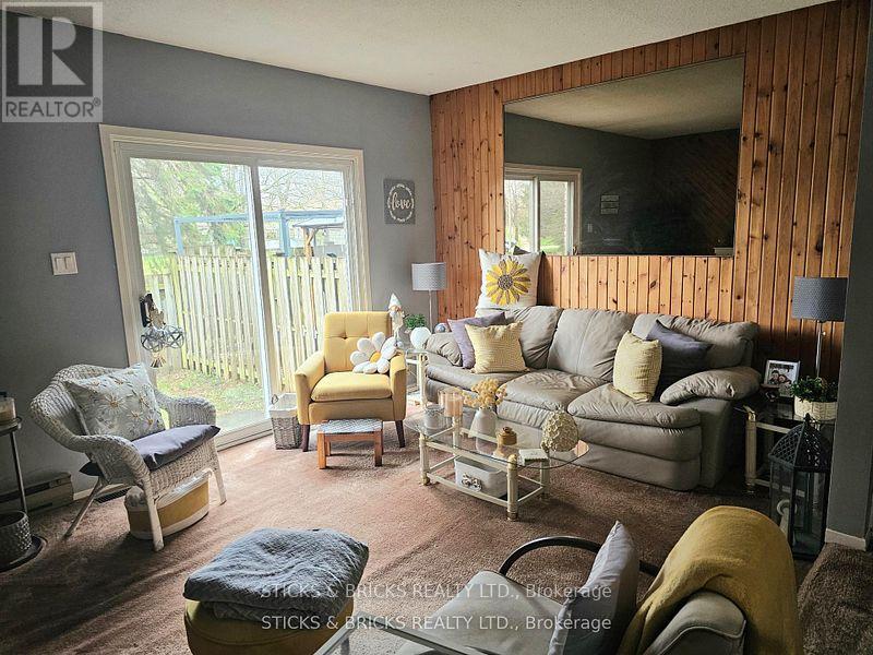 #1 5815 SWAYZE DRIVE - Image 5