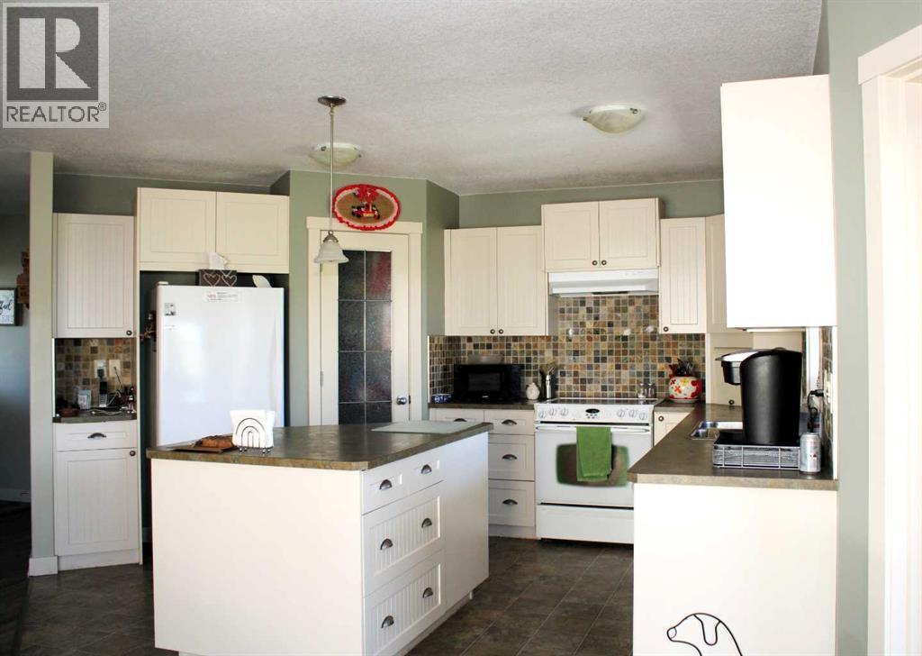 128 12 Ave NE - Image 13
