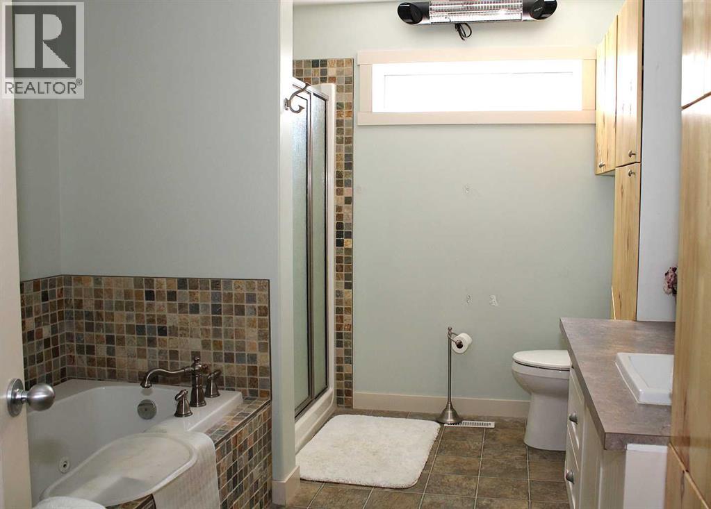 128 12 Ave NE - Image 16