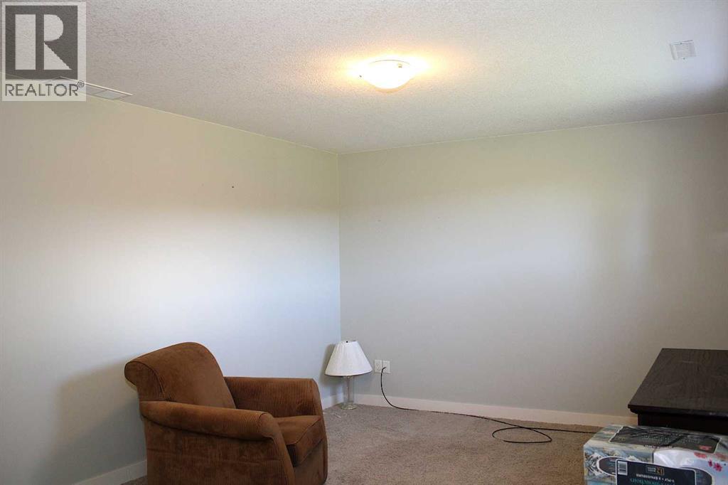128 12 Ave NE - Image 23