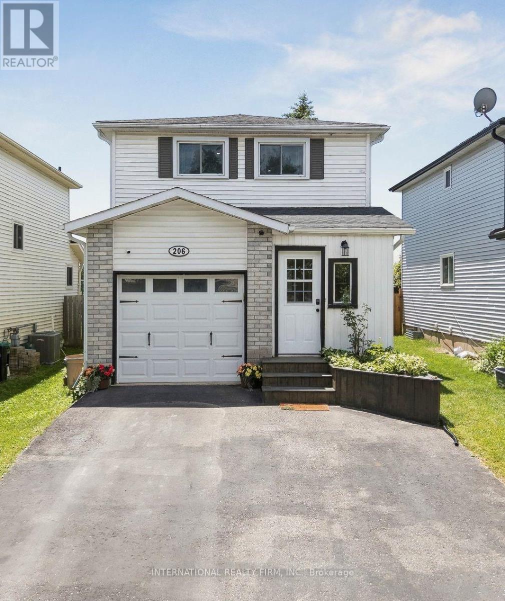 Property for sale at 206 HICKLING TRAIL