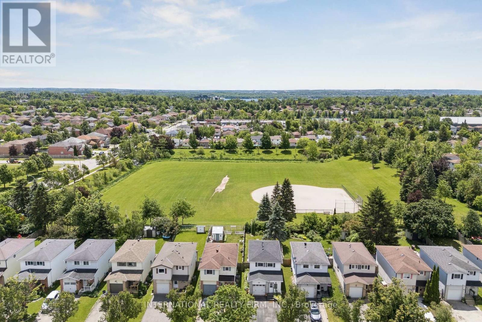 206 HICKLING TRAIL - Image 38