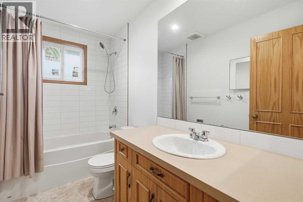 3433 33A Avenue SE - 18