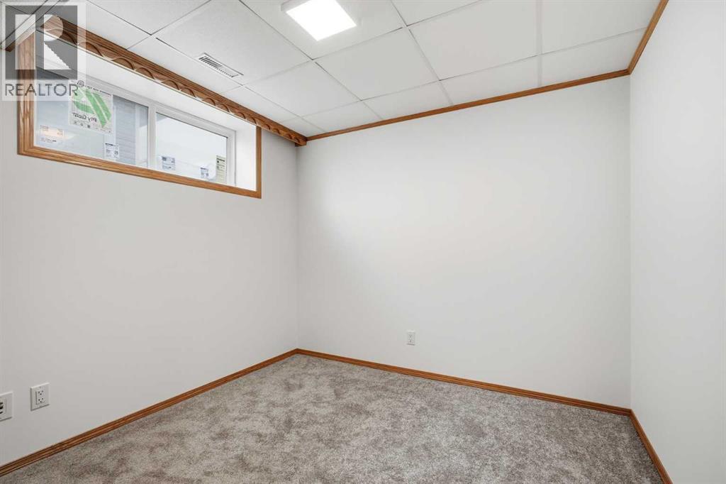3433 33A Avenue SE - 28