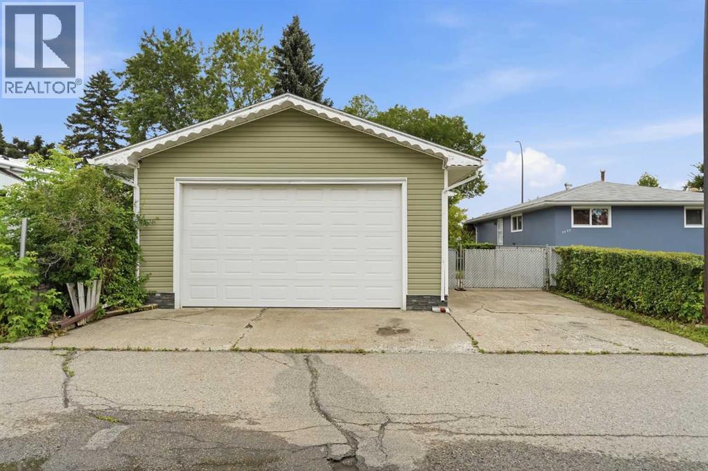 3433 33A Avenue SE - 4