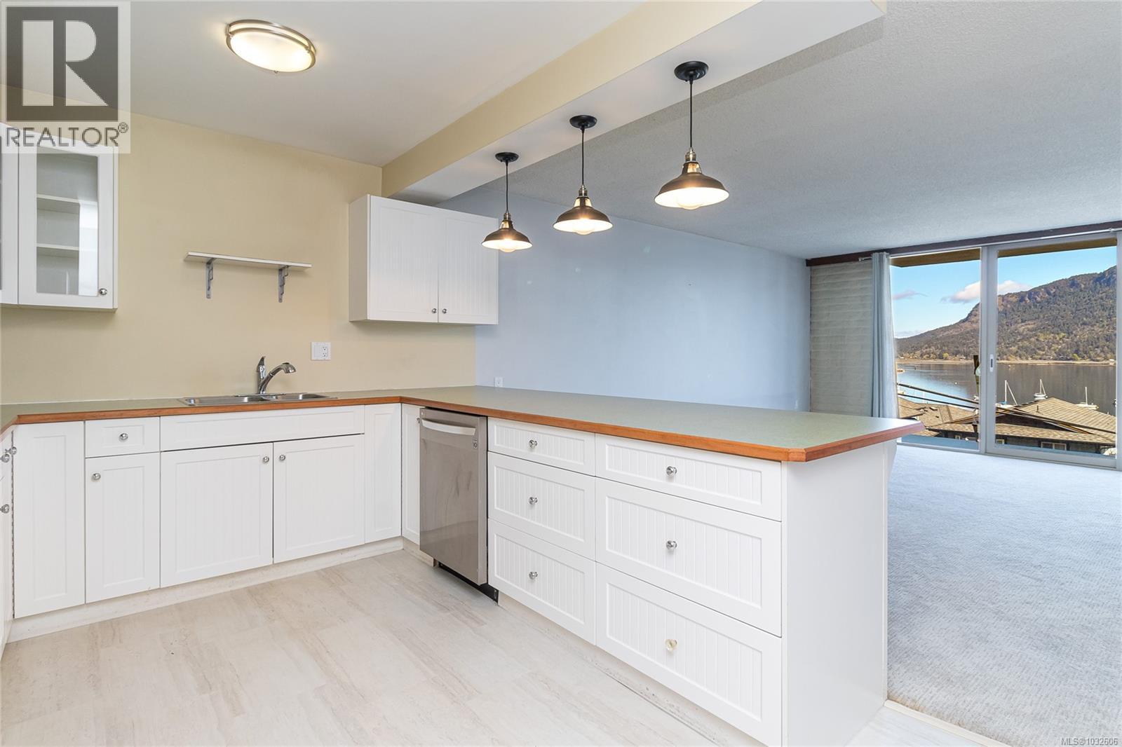 204 1715 Pritchard St, Cowichan Bay