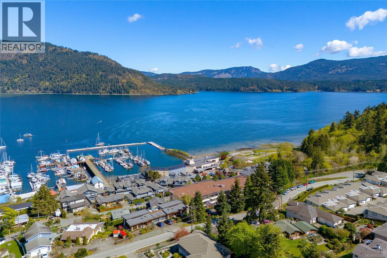 204 1715 Pritchard St, Cowichan Bay