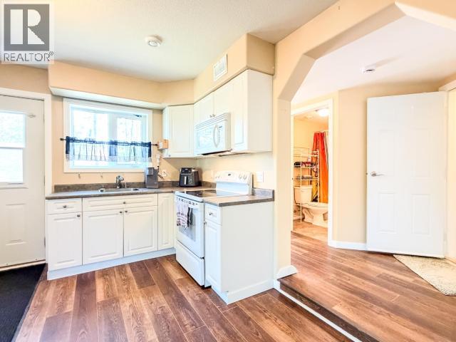 1512 CENTENNIAL STREET - Image 32