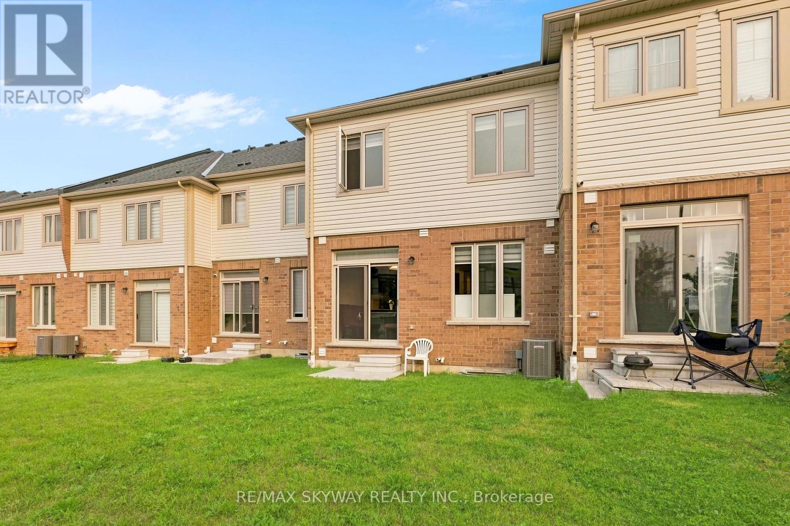 5 GLORIA STREET N - Image 42