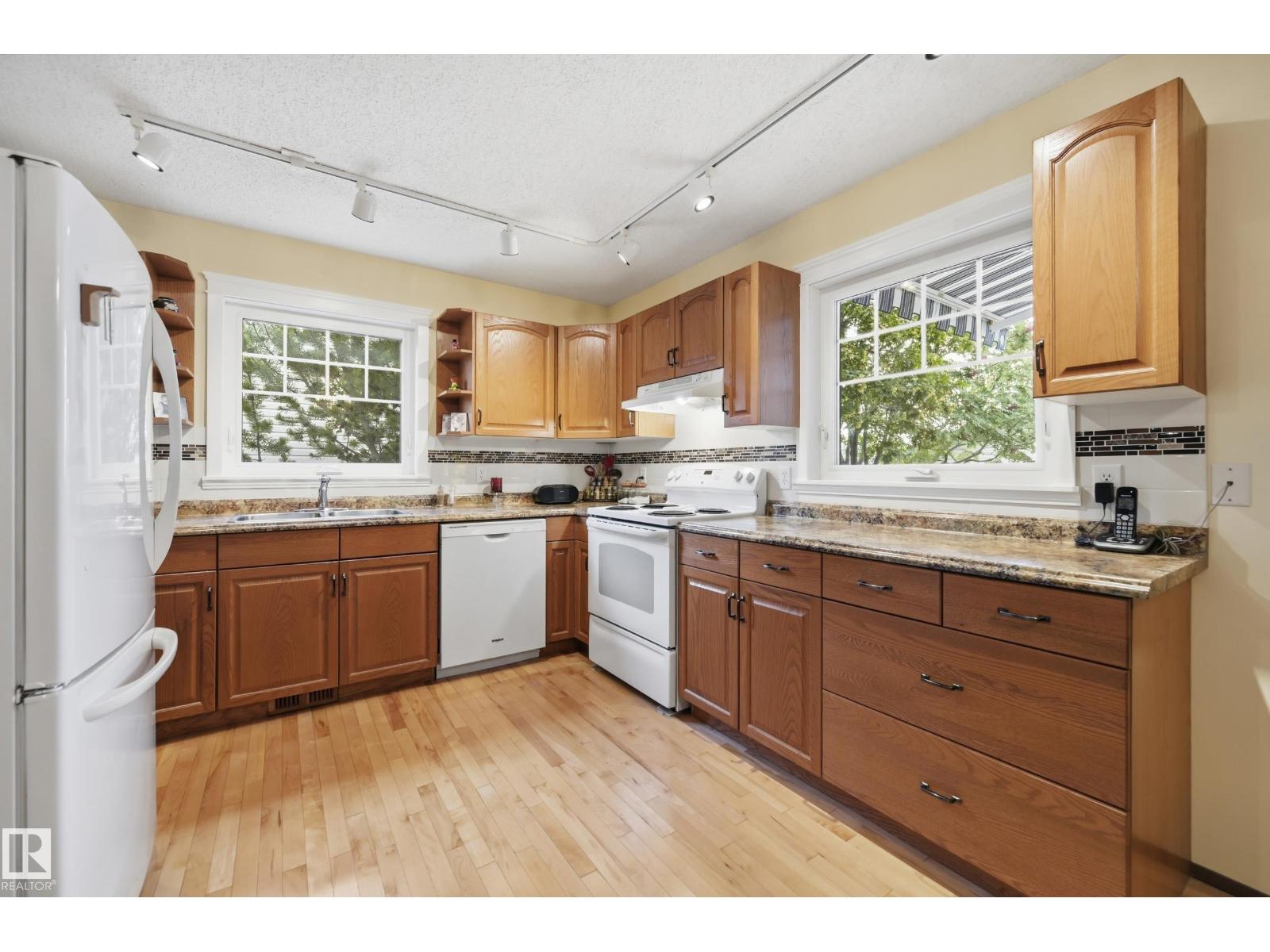 365 Kline CR NW - Image 13