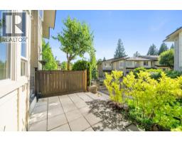 131 9229 University Crescent, Burnaby, BC V5A4Z2 Photo 8