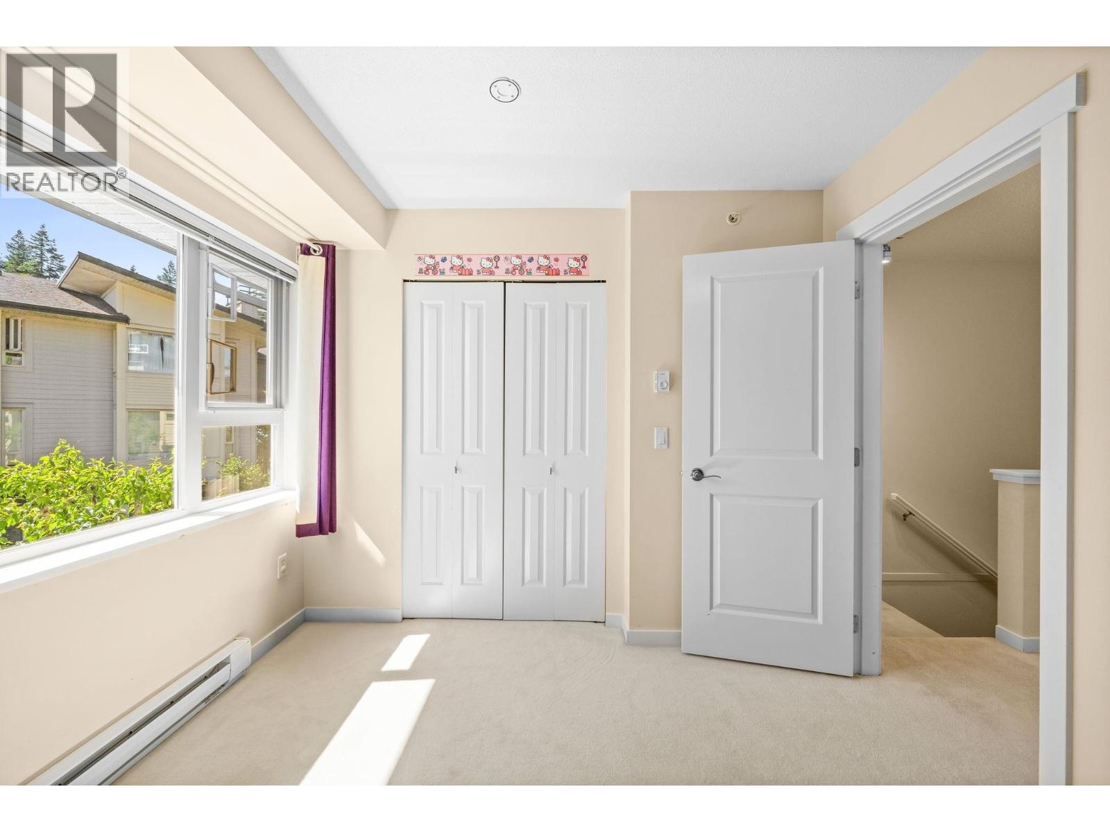 131 9229 UNIVERSITY CRESCENT, Burnaby