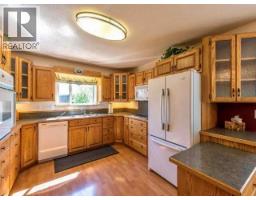 Games room - 851 Keremeos Bypass Road, Keremeos, BC V0X1N1 Photo 8