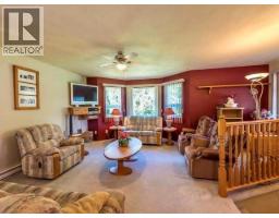 Laundry room - 851 Keremeos Bypass Road, Keremeos, BC V0X1N1 Photo 6
