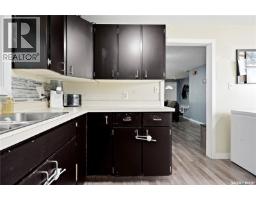 1191 1st Avenue Ne, Moose Jaw, SK S6H1A2 Photo 17