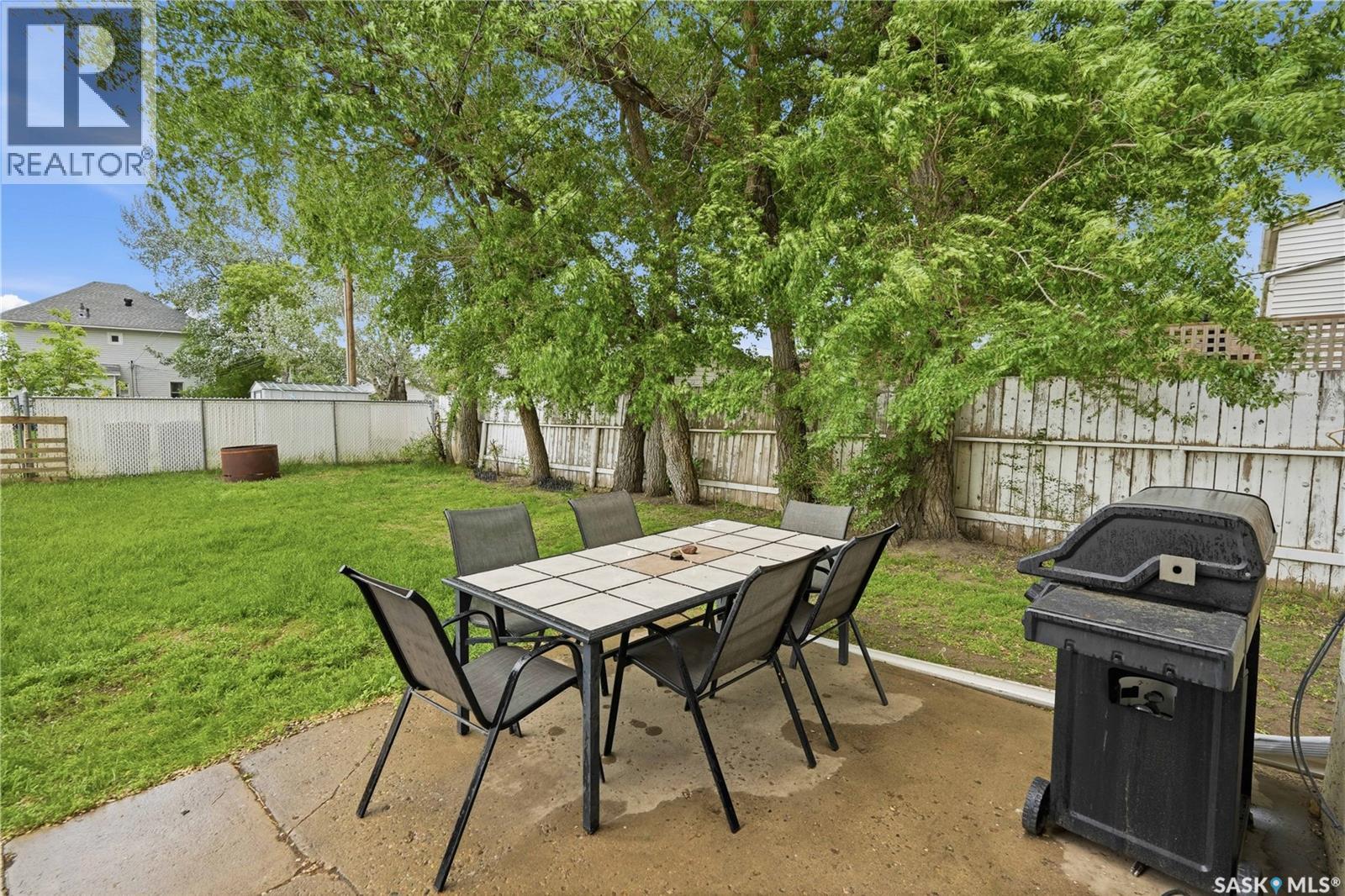 1191 1st AVENUE NE - 36