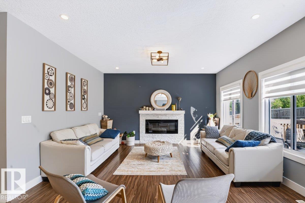 527 MERLIN LD NW - Image 9