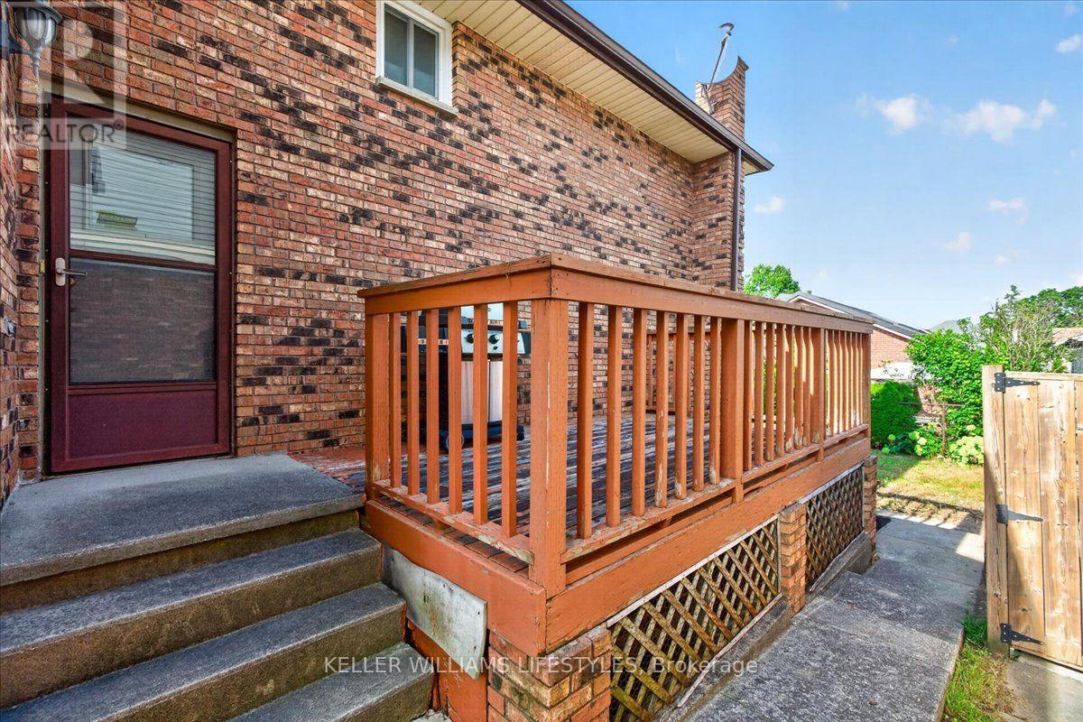 4 bedroom Single Family interior view, 1364 Webster Street, London East (East D), Ontario