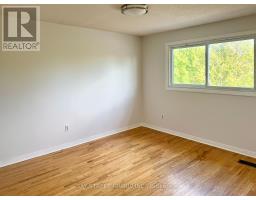 Bedroom 3 - 32 Perthshire Street, Toronto, ON M1V3A9 Photo 16