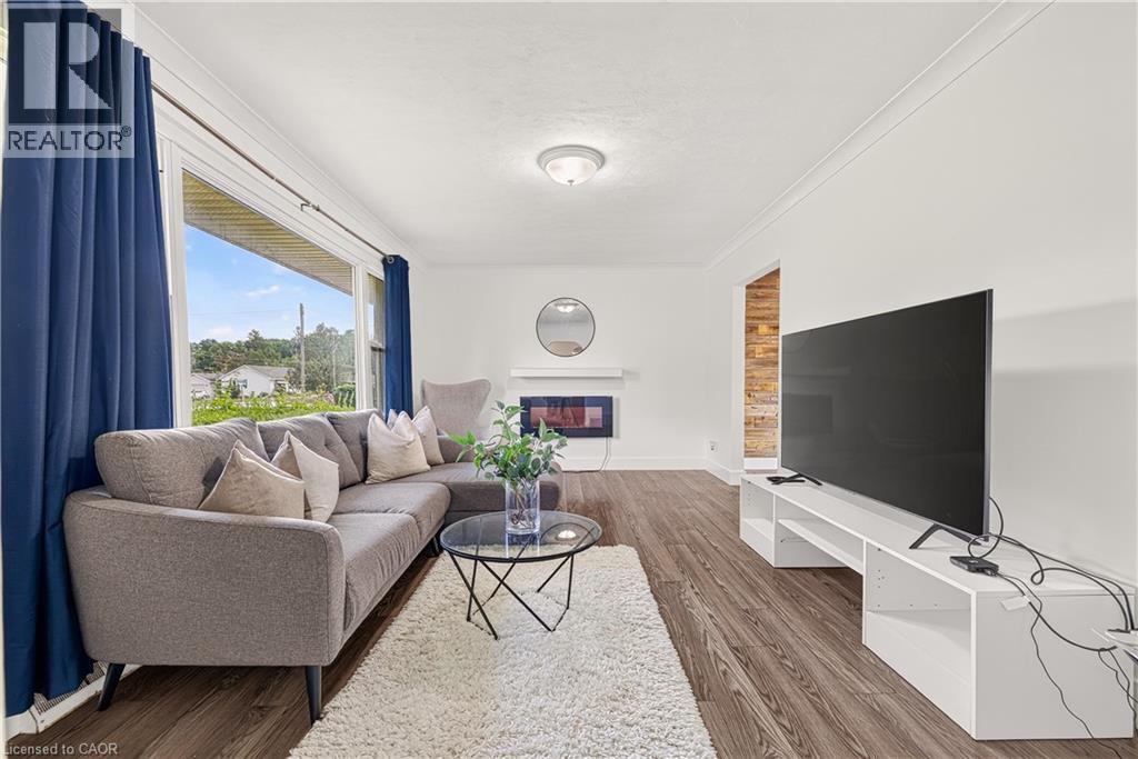 18 WILLOWDALE Street - Image 3