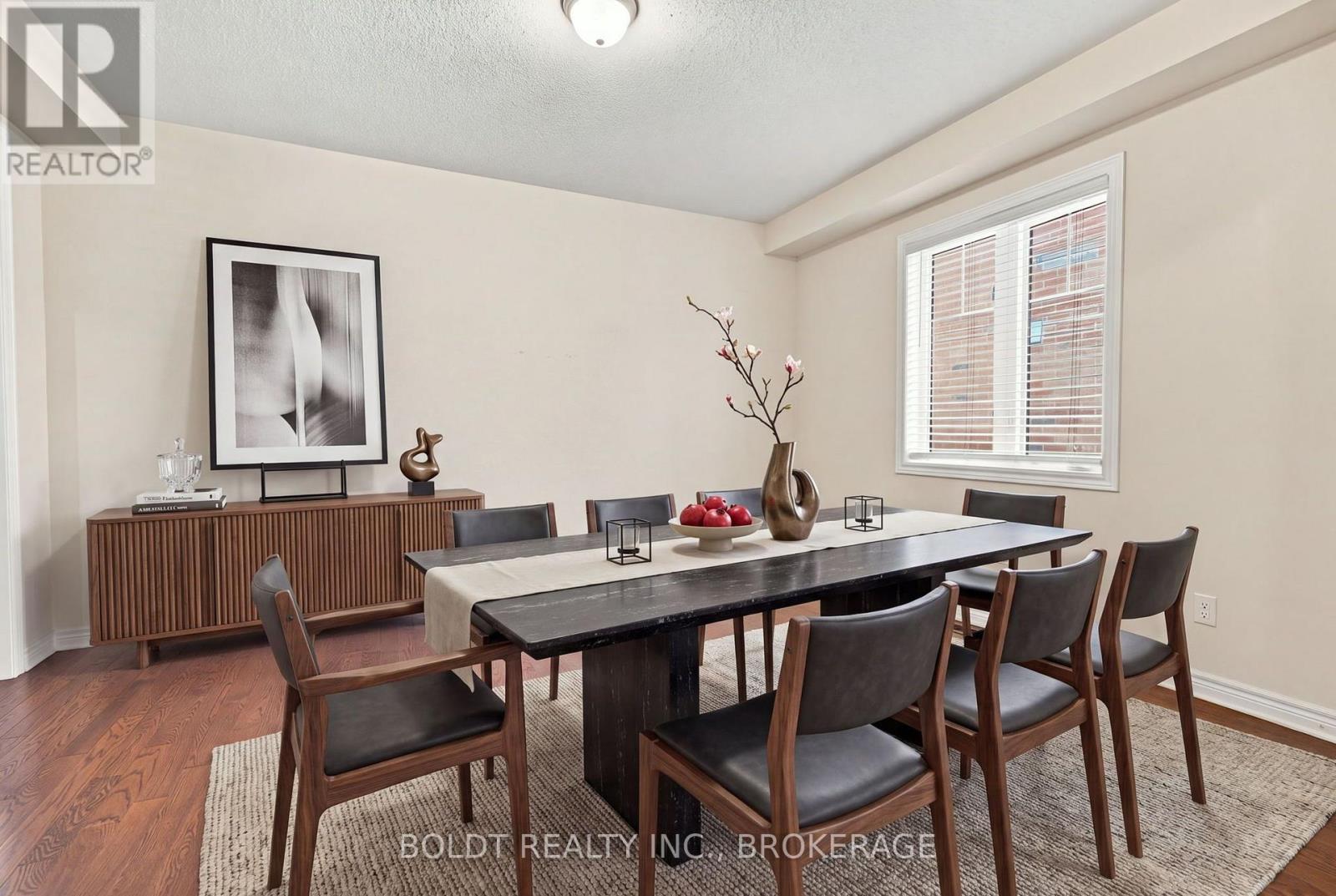 85 HOMESTEAD WAY - Image 16