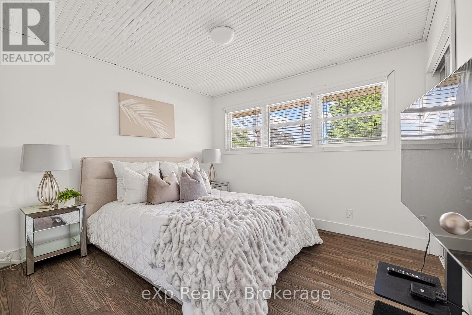 18 WILLOWDALE STREET - Image 14