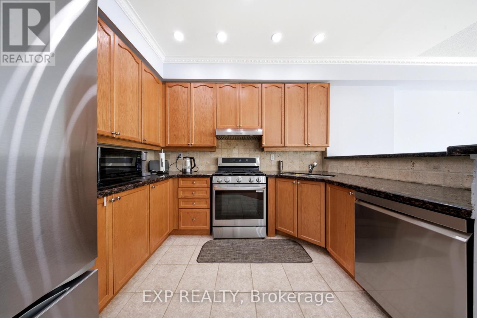 6 PURPLE FINCH COURT - 19