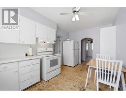1290 Strathy Avenue, Mississauga, ON L5E2K8 Photo 12