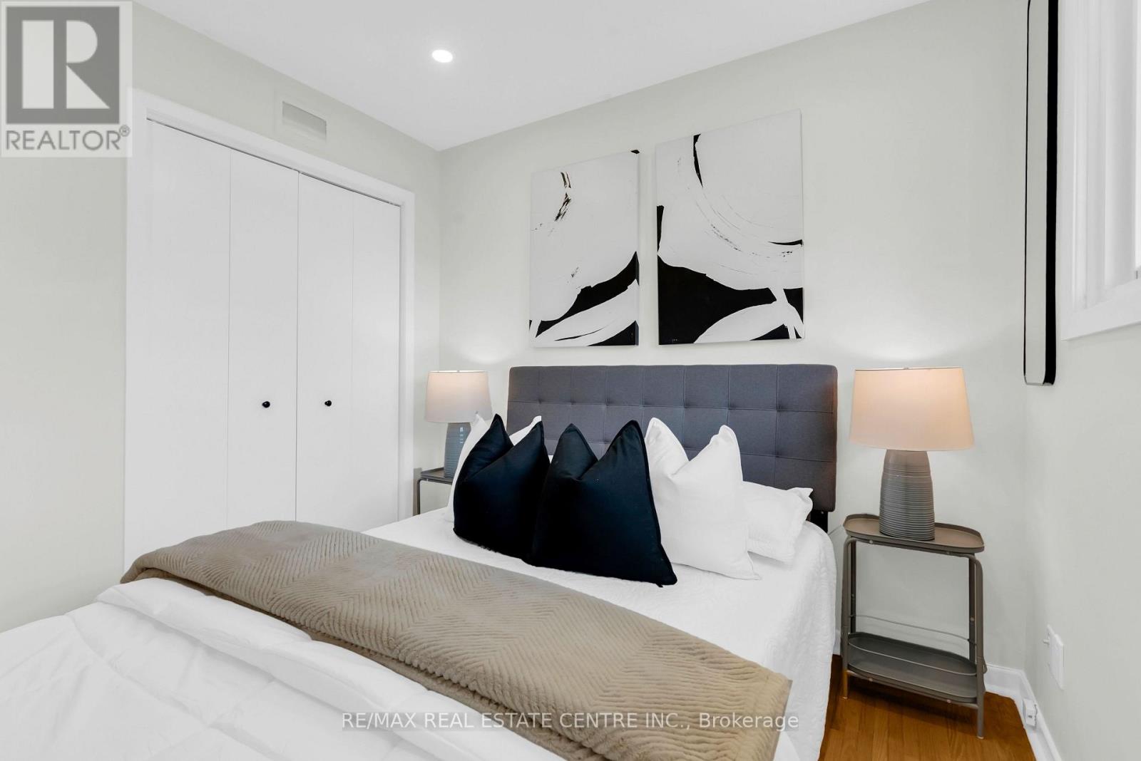 4448 MITCHELL AVENUE - Image 34