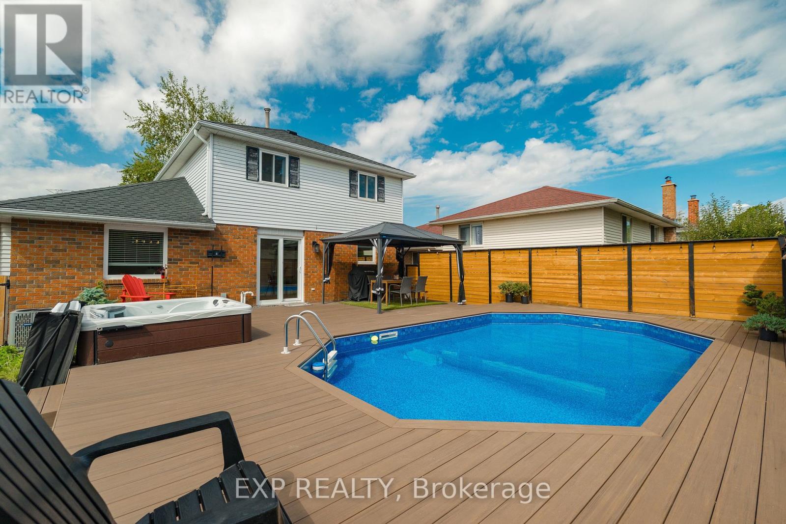 22 DRIFTWOOD DRIVE — photo 2