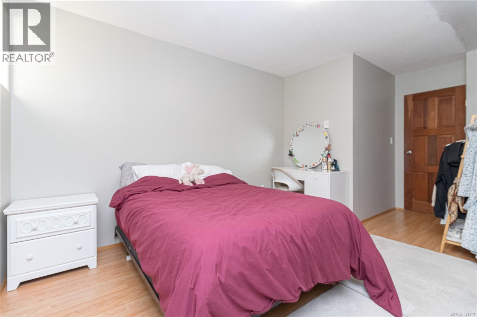 2138 Henlyn Dr, Sooke
